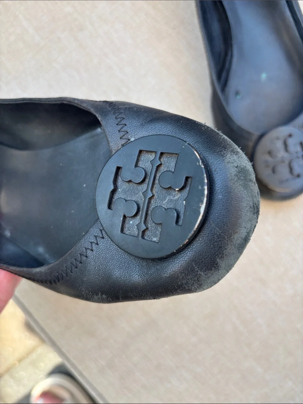 Tory Burch Black Leather Logo Round-Toe Ballet Flats
